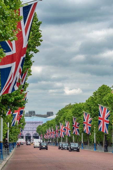 The image features the Elizabeth Tower, commonly known as Big Ben, situated at the north end of the Palace of Westminster in London. The tower is a Gothic Revival architectural structure constructed f